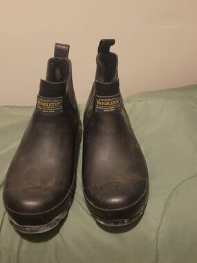 Pendleton Black Rubber Chelsea Rain Boots
